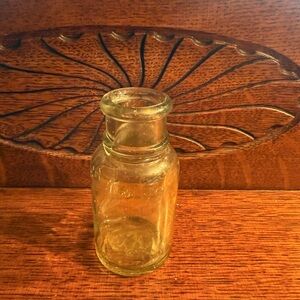 Vintage Apothecary Jar Likely Barton Dyanshine